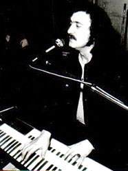 Kovacsics, Andr�s, �csi, Universal